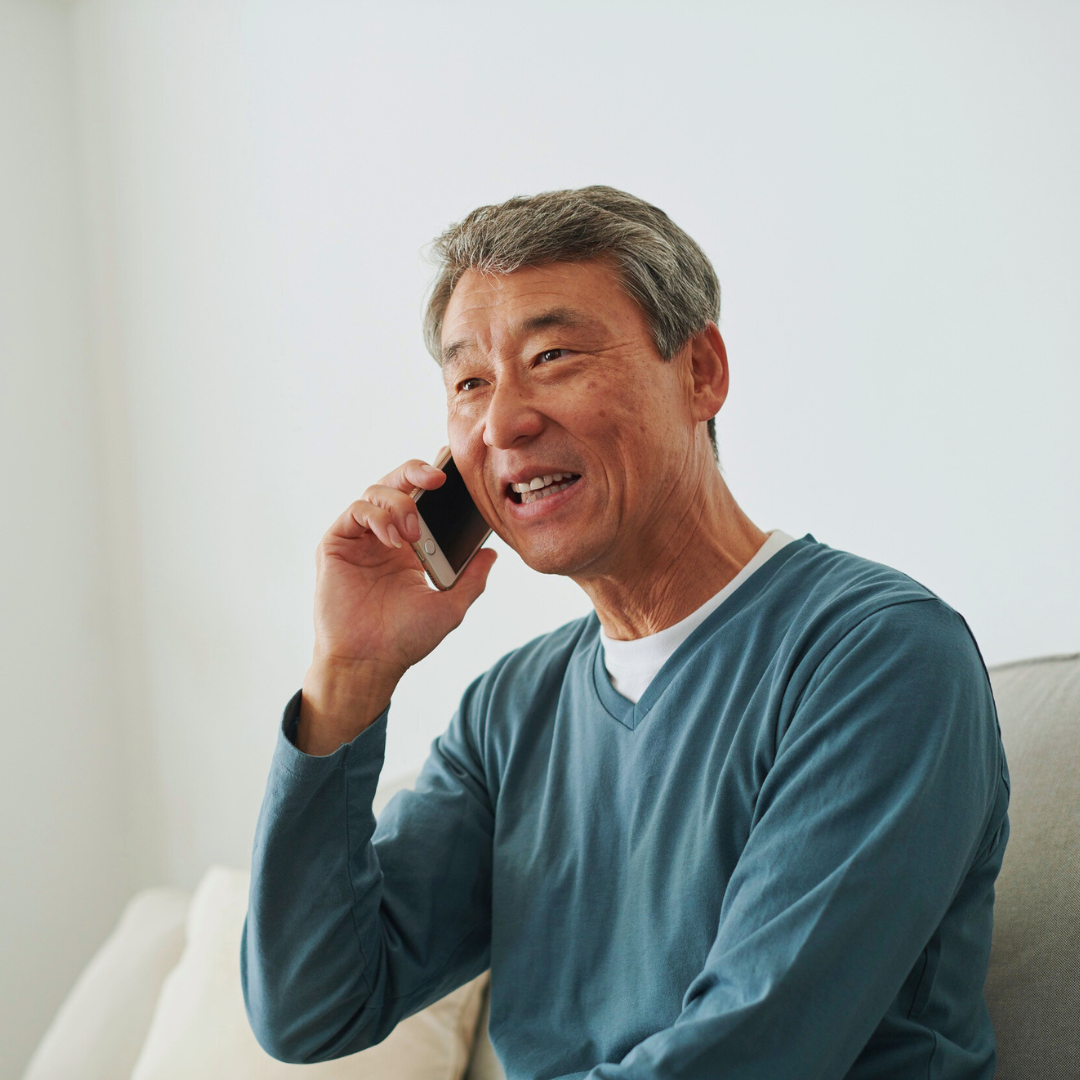 How to Feel Connected When Living Far From Loved Ones: Practical Strategies for Maintaining Strong Relationships