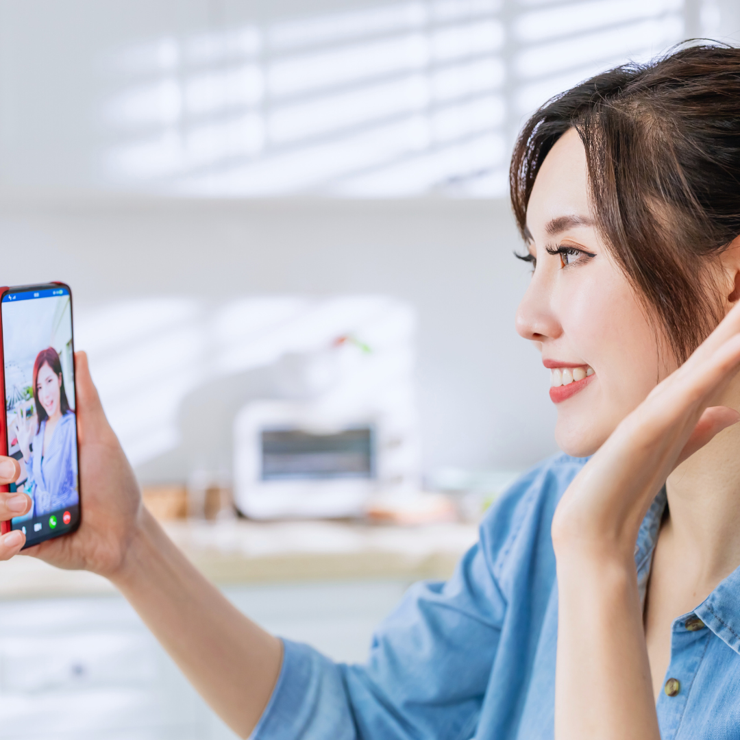 How to Keep Long-Distance Friendships Strong and Real With Lasting Communication Strategies